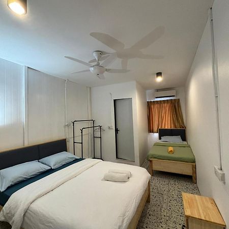 5 Minutes Airport Lodge Kampong Patagas Dış mekan fotoğraf